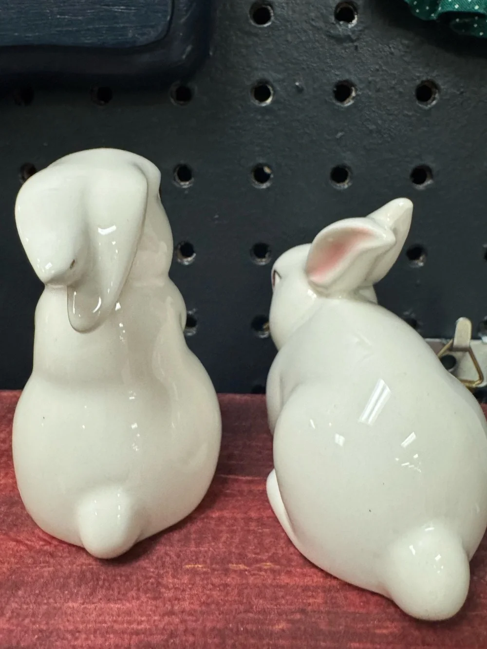 Pier 1 White Bunny Rabbit Ceramic Salt & Pepper Shaker Set Cottagecore Farmhouse